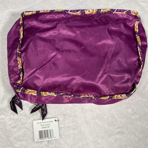 Vera Bradley Small Packing Cube Plum Crazy Toiletry Bag Makeup Bag Travel NWT - Picture 3 of 6